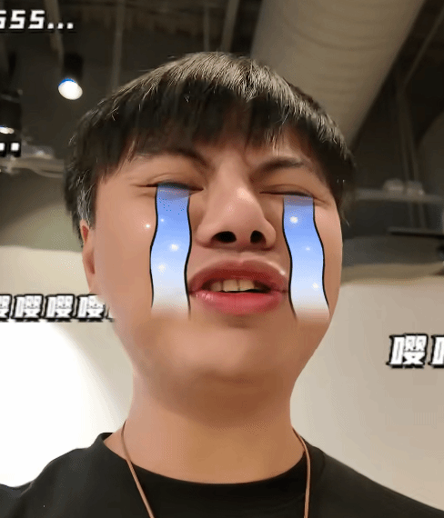 又拿冠军了!你觉得这次“小孩”曾卓君使了几成功力