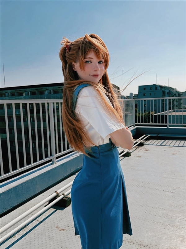 阿什莉体模《漫威争锋》泳装Cos美图 军帽制服好媚