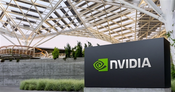 算力芯片告急!NVIDIA Blackwell一芯难求:提前锁单到2027年
