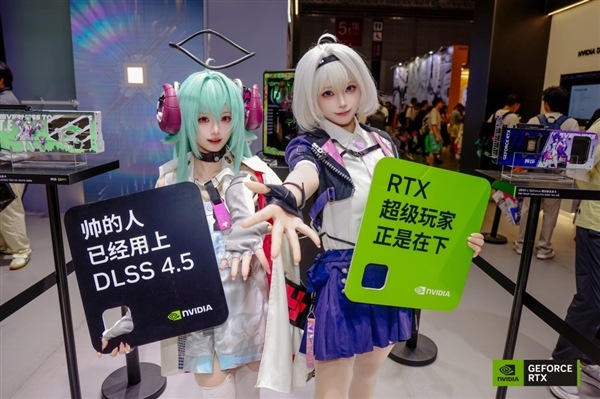 美丽动人!BW 2026英伟达摊位Coser欣赏