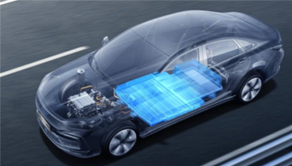 新车购入仅一年续航严重缩水!商家以电池是宁德的为由推诿