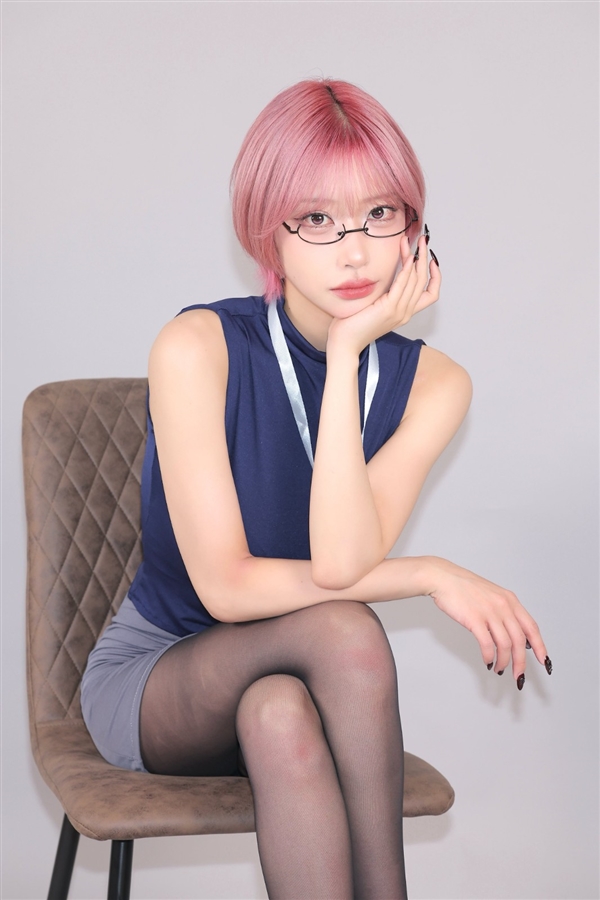 日本小姐姐西井綾音Cos春丽美图 身材太犯规了!