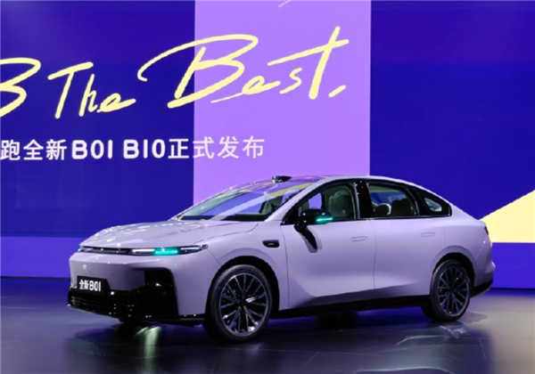 9.58万起!全新零跑B01正式上市:同级唯一800V高压碳化硅平台