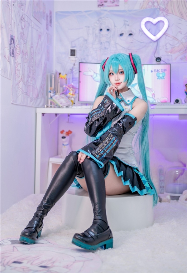 韩国美女Cos初音小姐姐美图 活泼可爱惹人注目