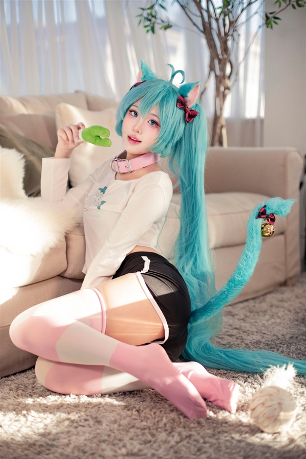 韩国美女Cos初音小姐姐美图 活泼可爱惹人注目