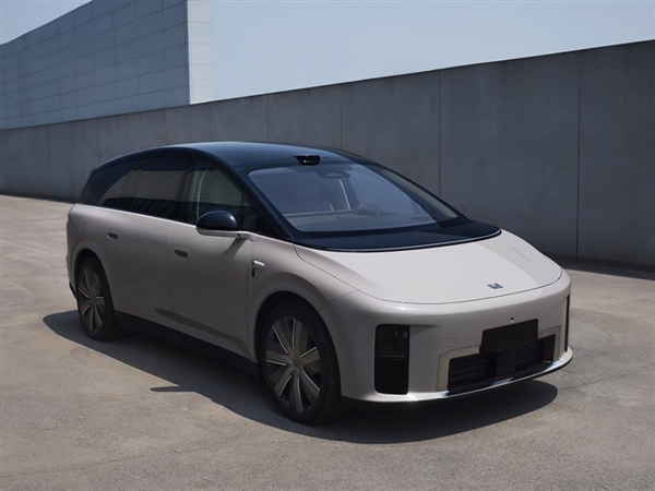纯电旗舰六座SUV 理想i9计划9月中旬发布:车长超5.2米配旋转座椅
