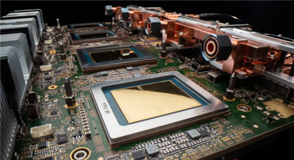 GPU将不再是AI芯片老大 谷歌28年TPU数量达1500万:首次压NVIDIA一头