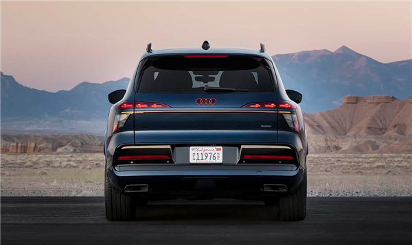奥迪史上最大SUV Q9官宣 竟与奇瑞瑞虎9X撞了脸