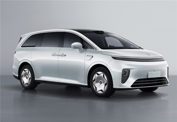 拒绝方盒子造型!享界V8实车图曝光:预计售价30万起