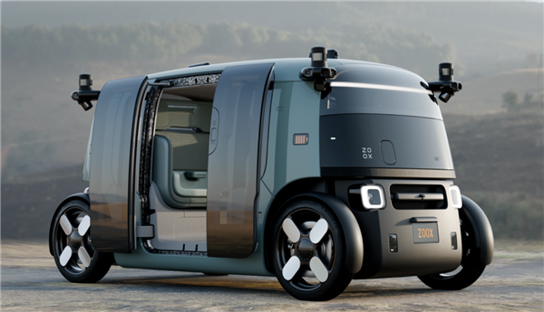 老对手抢跑马斯克!全球首个无方向盘Robotaxi上路运营