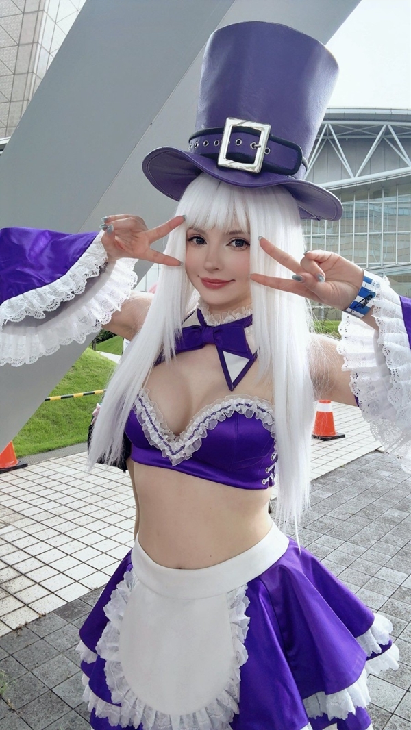 《生化4RE》阿什莉体模COS兔女郎美照!太诱人