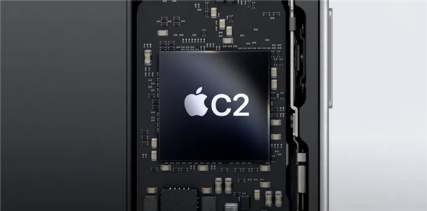多年传闻终于落地!iPhone 18 Pro三大升级:可变光圈、缩小灵动岛、自研C2基带
