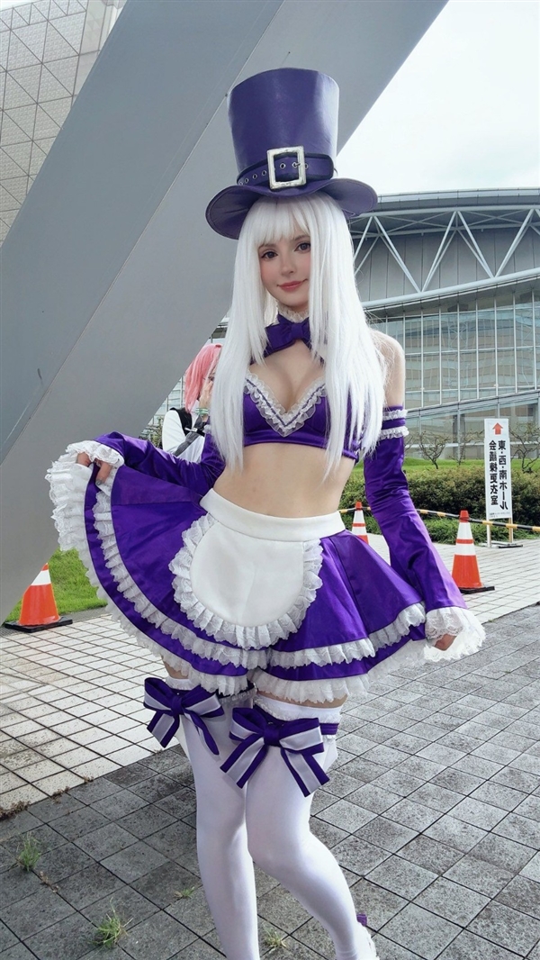 《生化4RE》阿什莉体模COS兔女郎美照!太诱人