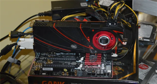 10年老显卡还在更新!AMD GFX7获软复位支持:死机不用再重启