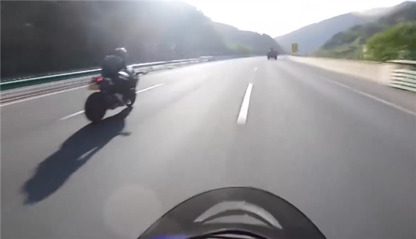 骑摩托竞速最高跑到304km/h!6人因涉嫌危险驾驶罪获刑