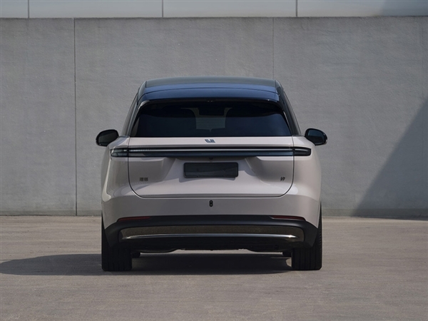 纯电旗舰六座SUV 理想i9计划9月中旬发布:车长超5.2米配旋转座椅