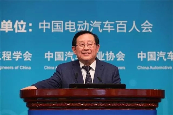 中国新能源汽车“奠基人”万钢:汽车行业内卷背后是焦虑 都想抢蛋糕