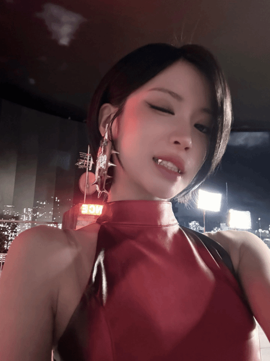 呼叫里昂!韩流艾达王走红:魅感十足 粉丝直接喊妈妈