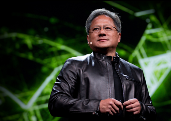 黄仁勋回应OpenAI自研芯片:英伟达做的截然不同 不惧竞争