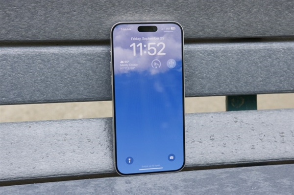 旧iPhone卖给二手平台还是苹果官方:教你更划算的办法