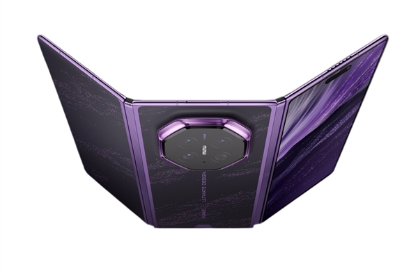 三折叠的终极形态!华为Mate XT 2更懂人体工学:比三星更顺手