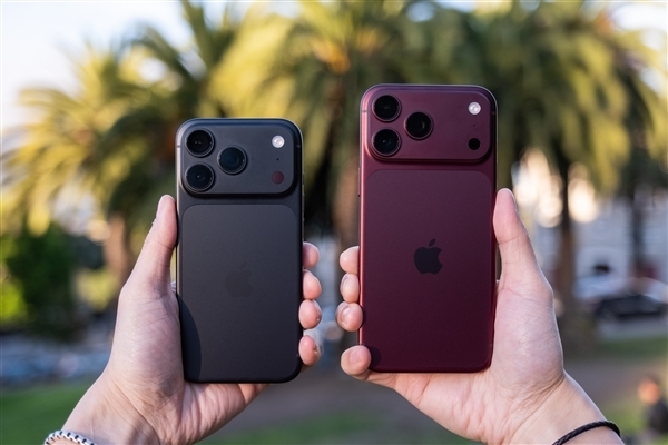 开售第一天:黄牛称iPhone 18 Pro Max价格快崩了!加价从800跌至300元