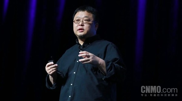 罗永浩再发文暗讽苹果:各种低级错误 各种盆满钵满