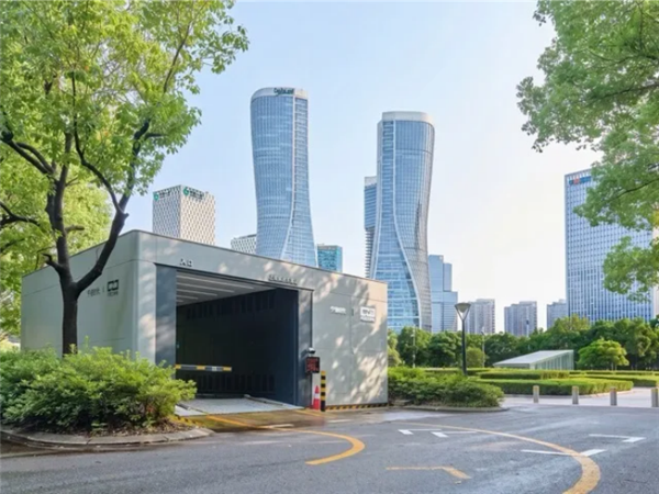 99秒为新能源车全自动换电!宁德时 代:巧克力换电建成2520站覆盖全国31省