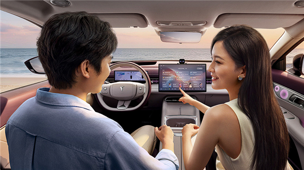 全系800V高压 深蓝S07 AI激光版上市:限时14.99万元起