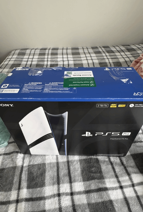 血赚近4千!买二手PS5却收到PS5 Pro 准备爽玩《GTA6》