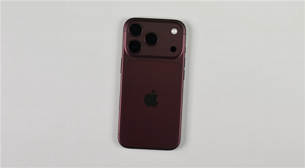 iFixit拆解iPhone 18 Pro!可变光圈精密到离谱 6片叶片薄如发丝