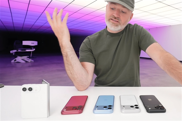 iPhone Ultra/iPhone 18 Pro Max机模开箱上手:外观彻底定了