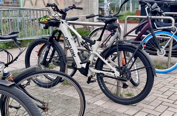 电自实现诗与远方
