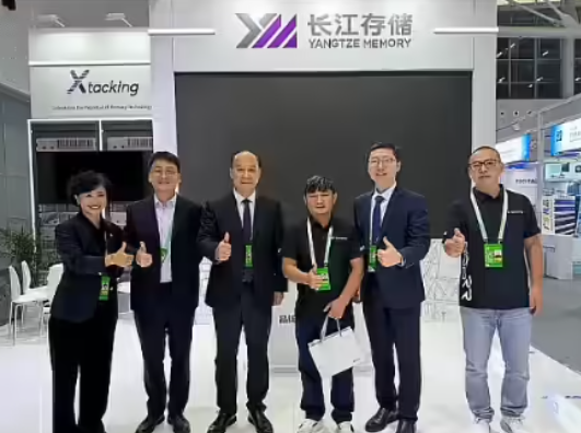 脸皮要厚!张雪广交会现场拉赞助:长江存储有望冠名合作
