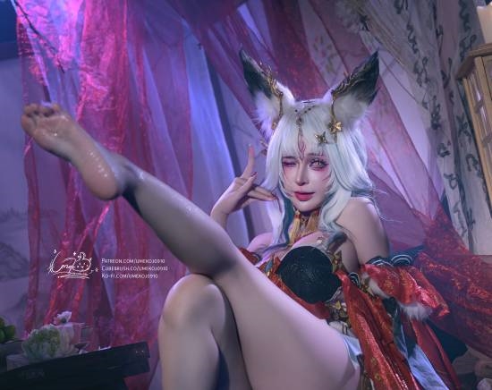 海外人气女coser性转cos德拉科·马尔福 金发绿领带还原度拉满