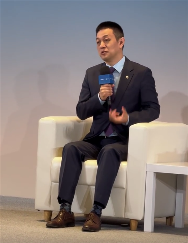 有能换电的吉利 哥们你还买蔚来吗?