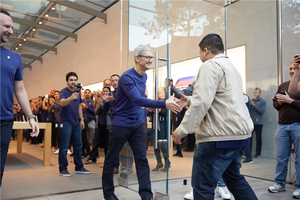 1分钟售罄、发货排到明年 iPhone Duo卖爆背后的真相