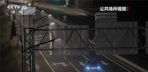 智驾不是代驾!男子醉酒开辅助驾驶上高速昏睡:驾照直接被吊销
