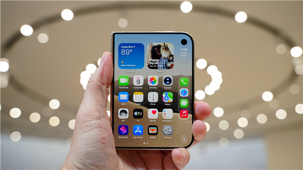 15999元起预售秒罄!iPhone Duo预计今年出货约700万台:瞄准高消费用户