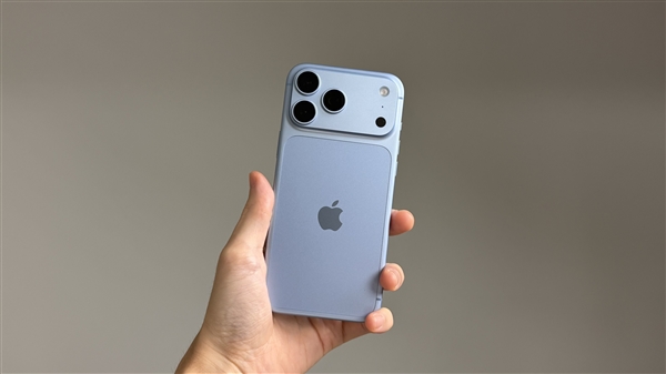 女子晒11999元iPhone 18 Pro订单!手机竟被人凭物流单号冒领